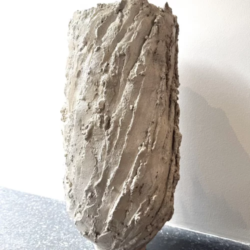 TWISTED TULIP, 2025 
H 53 cm x D 24 cm 
Concrete (ceramic/stoneware, unspecified) 
Price upon request