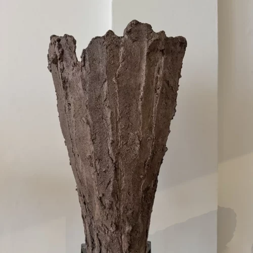 TRIANGLE TALL FLOWER, 2025 
L 42 cm x H 64 cm x W 27 cm 
Concrete (ceramic/stoneware, unspecified) 
Price upon request